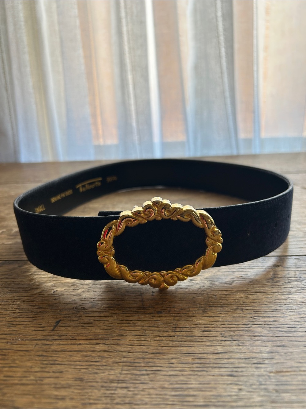 Talbots Vintage Black Genuine Pig Suede Belt with Ornate Gold Oval Buckle. Small
